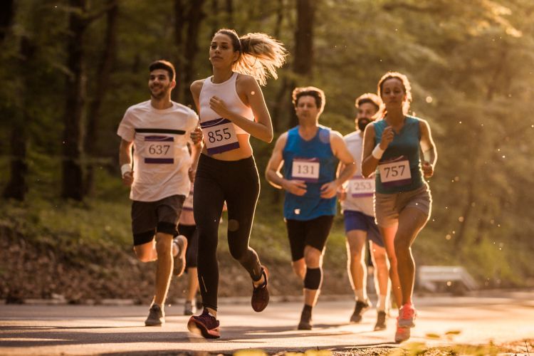 Mindful Marathon: 42 Tips voor een Rustige en Bewuste Rennen met de Mindful Run Methode”